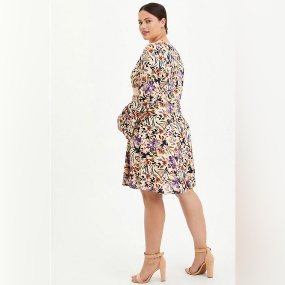 Torrid Ivory Floral Boho Mini Gauze Lace-Up Skater Dress Size 2 - Picture 2 of 12